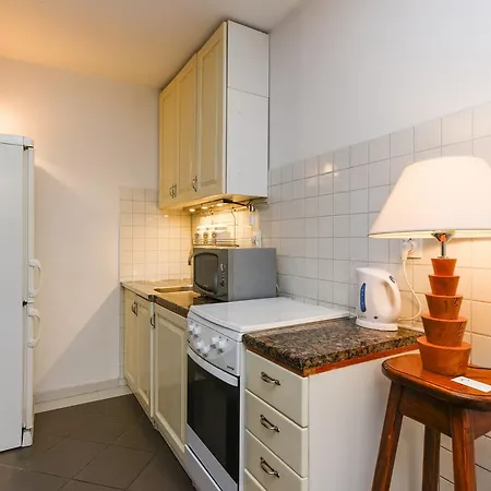 吉娜宾馆 公寓 扎达尔