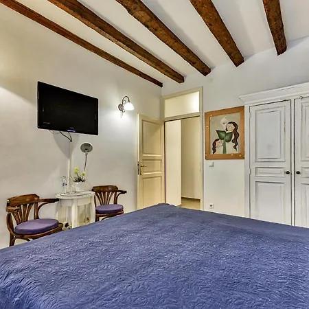 דירה Gina זאדאר