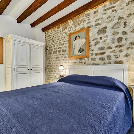 דירה Gina זאדאר