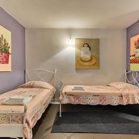 דירה Gina זאדאר